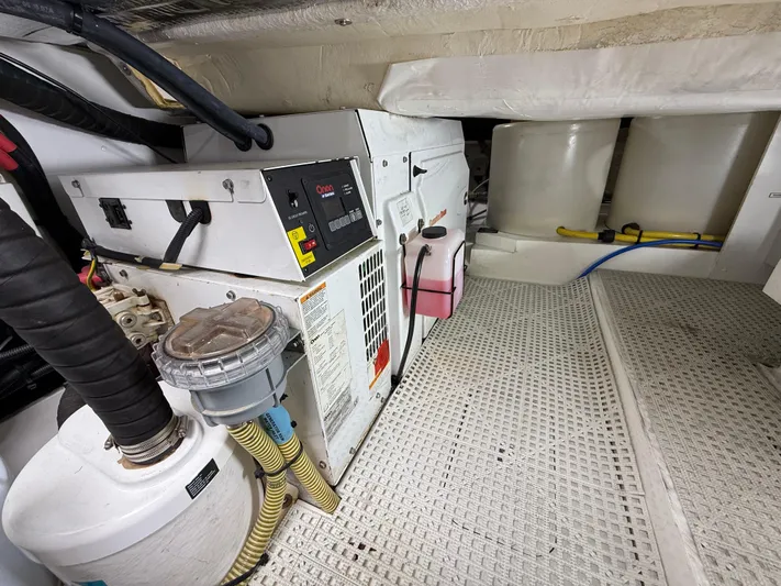 Afta Party Yacht Photos Pics 