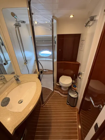 Afta Party Yacht Photos Pics 