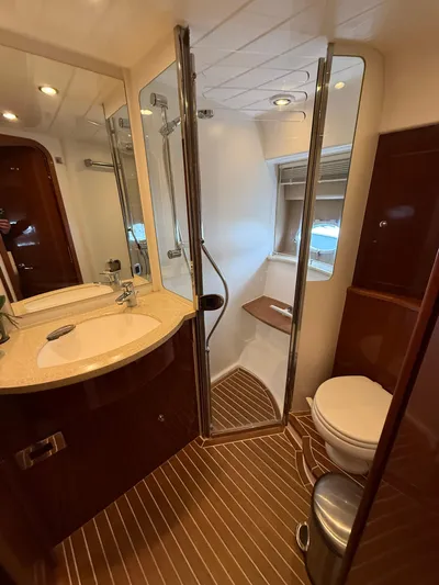 Afta Party Yacht Photos Pics 