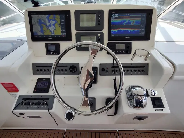 Reel Time Yacht Photos Pics 