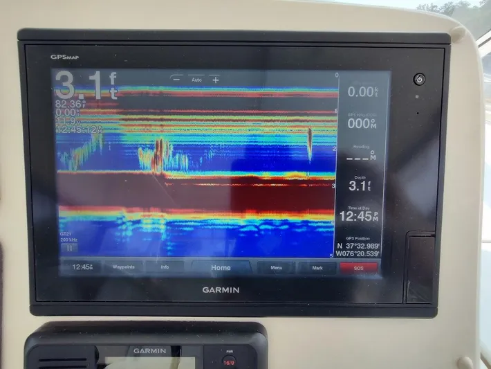 Reel Time Yacht Photos Pics 