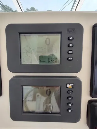 Reel Time Yacht Photos Pics 