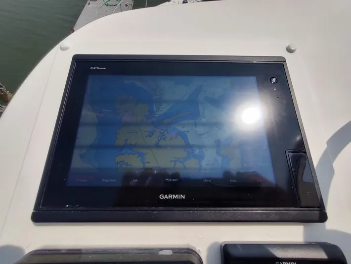 Reel Time Yacht Photos Pics 