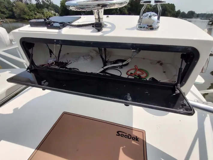 Reel Time Yacht Photos Pics 