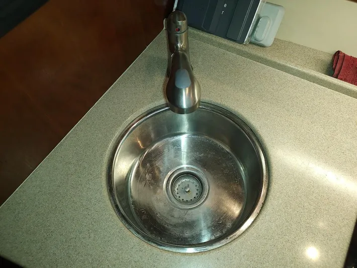 Reel Time Yacht Photos Pics 