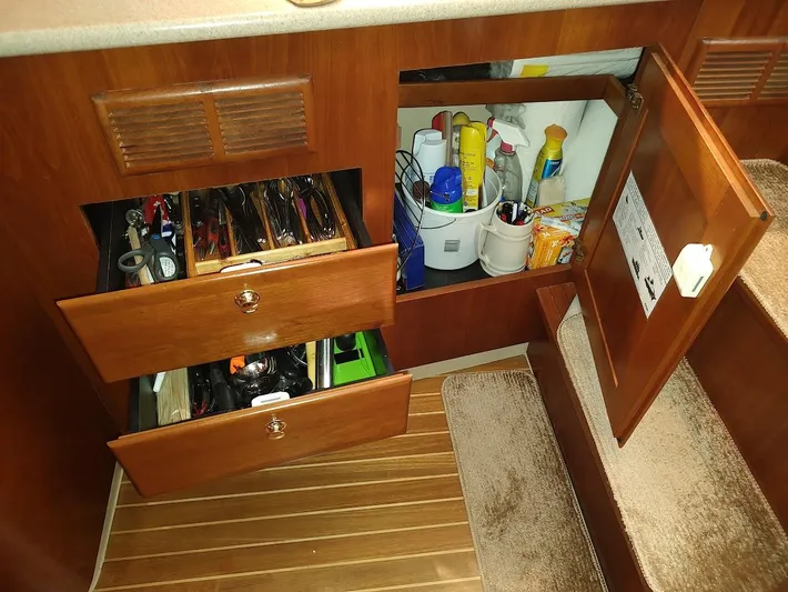 Reel Time Yacht Photos Pics 