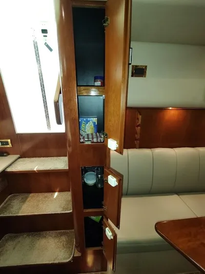 Reel Time Yacht Photos Pics 