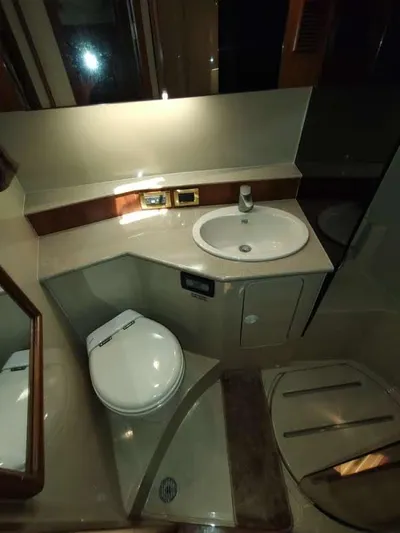 Reel Time Yacht Photos Pics 