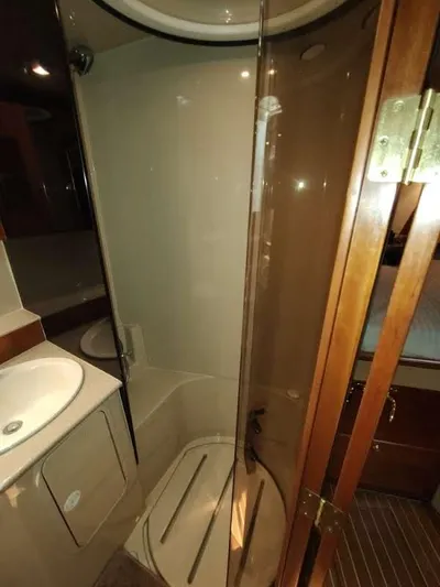 Reel Time Yacht Photos Pics 