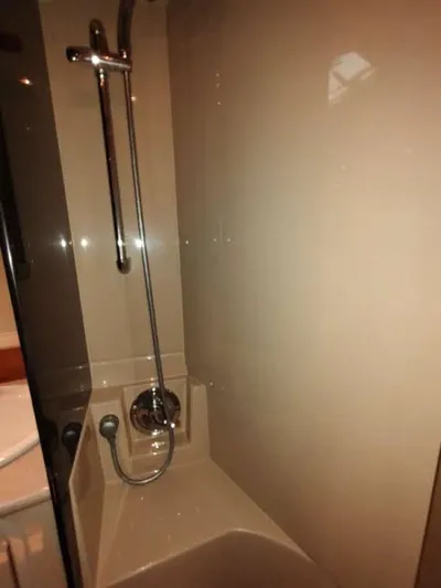 Reel Time Yacht Photos Pics 