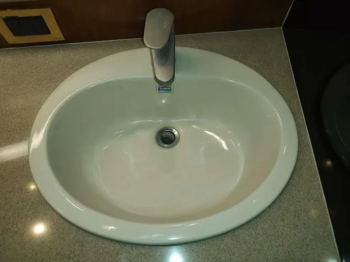 Reel Time Yacht Photos Pics 