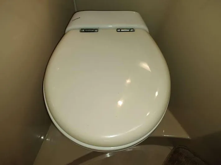 Reel Time Yacht Photos Pics 