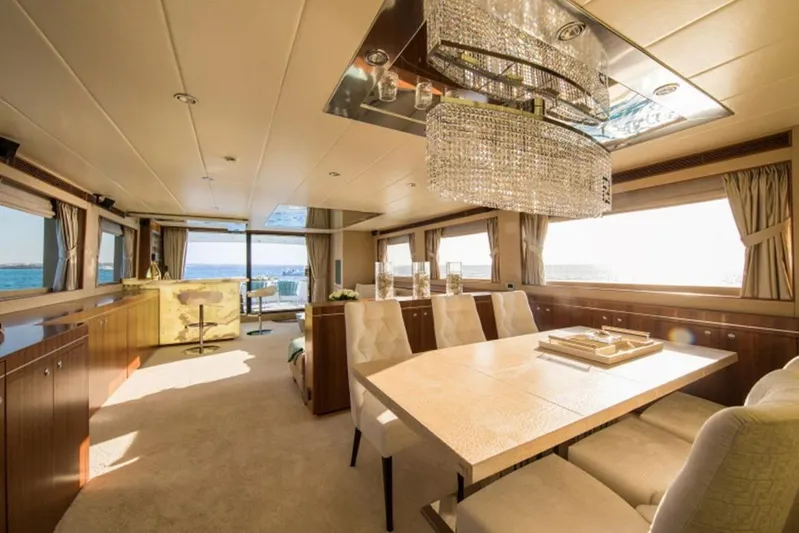 Mr & Mrs Smith Yacht Photos Pics Main deck dining area