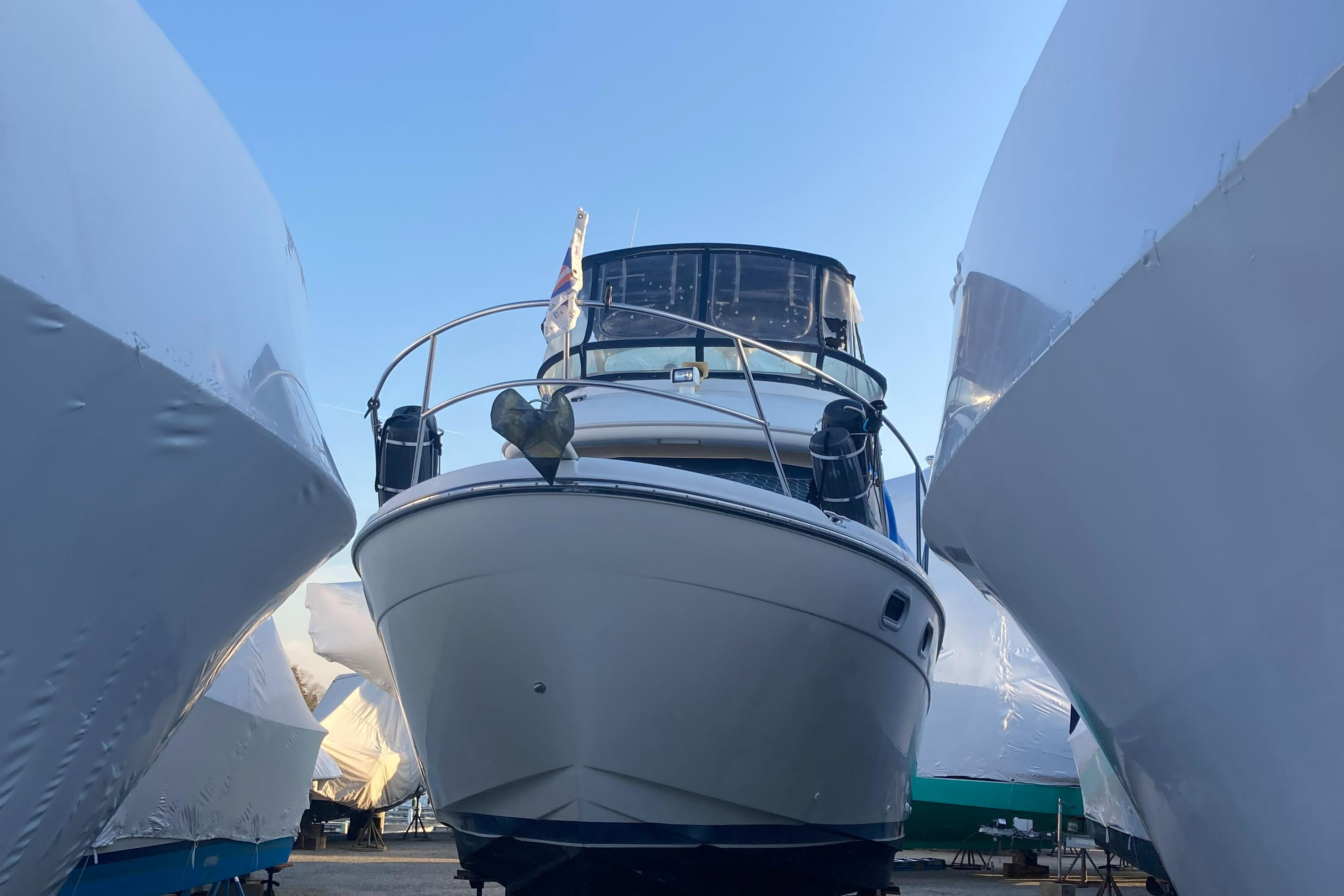 2001 Bayliner 3488 Flybridge for sale YachtWorld