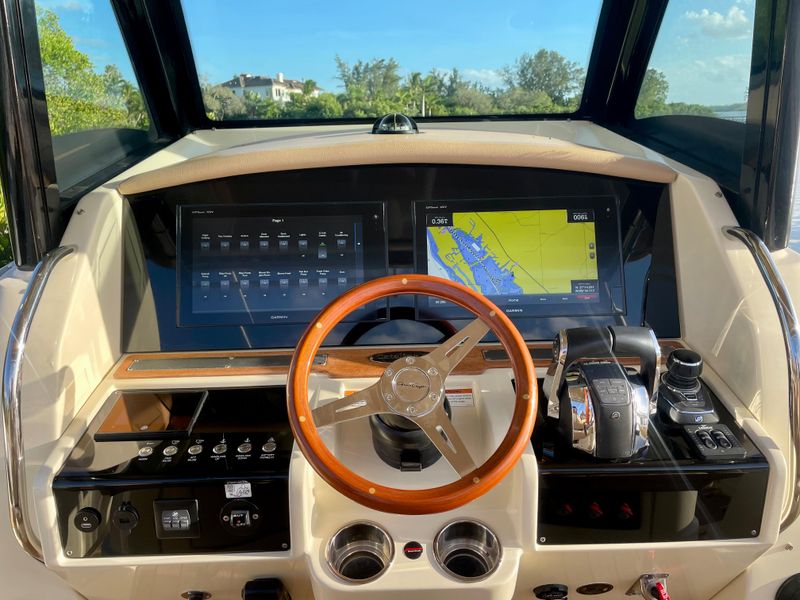 2019 Chris-Craft Catalina 34