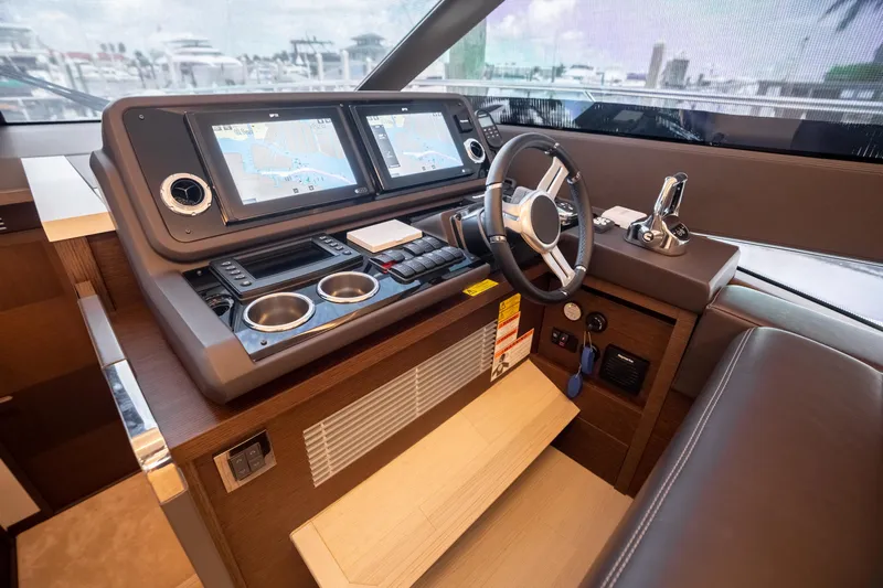 Nice Boat Yacht Photos Pics Helm