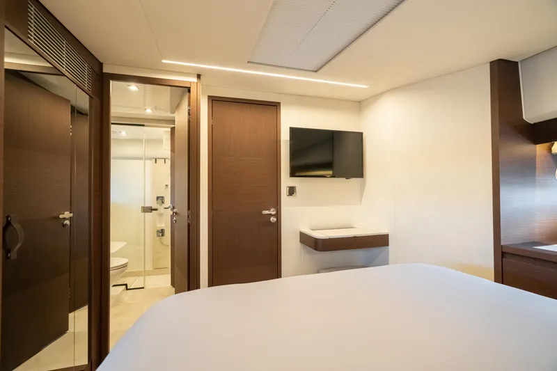 Nice Boat Yacht Photos Pics VIP Stateroom Head Entry