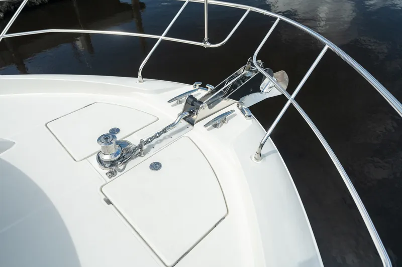 Nice Boat Yacht Photos Pics Bow Windlass Anchor