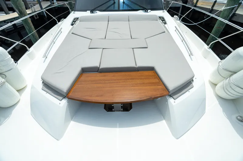 Nice Boat Yacht Photos Pics Foredeck Sun Lounger