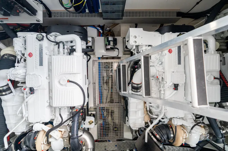 Nice Boat Yacht Photos Pics Engine Room