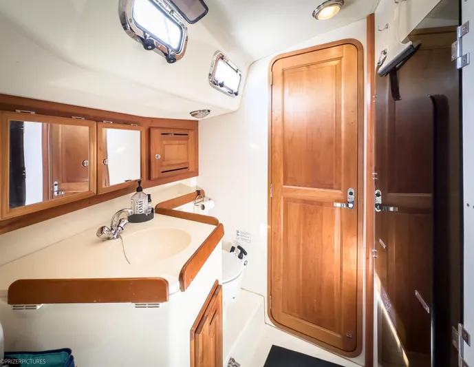 Pearl Yacht Photos Pics 