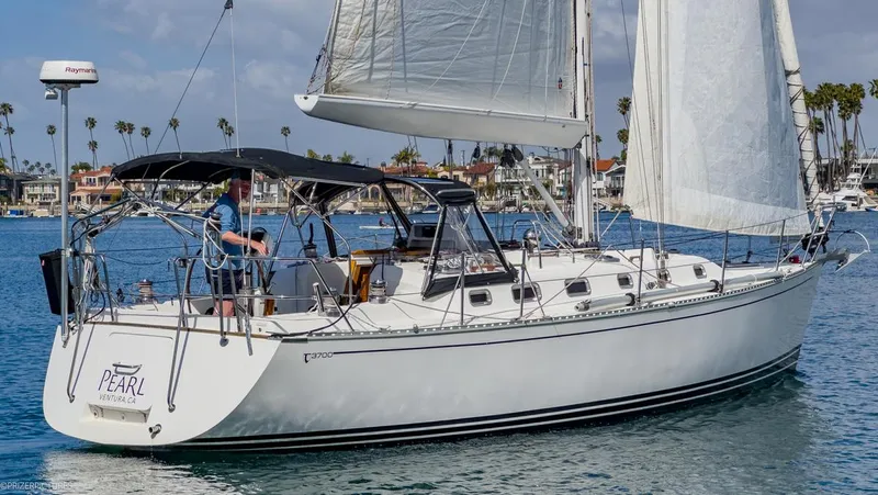 Pearl Yacht Photos Pics 