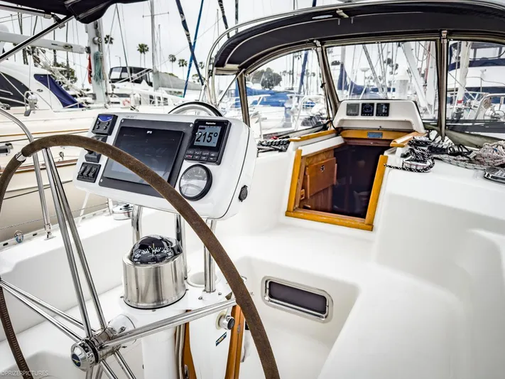 Pearl Yacht Photos Pics 