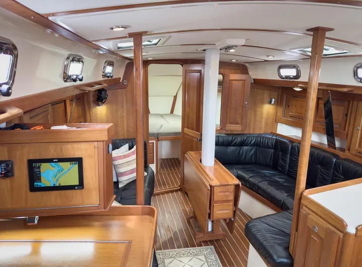 Pearl Yacht Photos Pics 