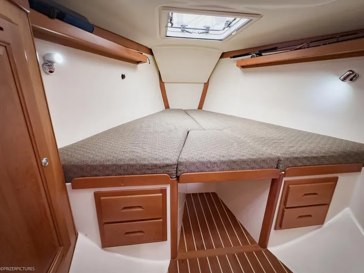 Pearl Yacht Photos Pics 