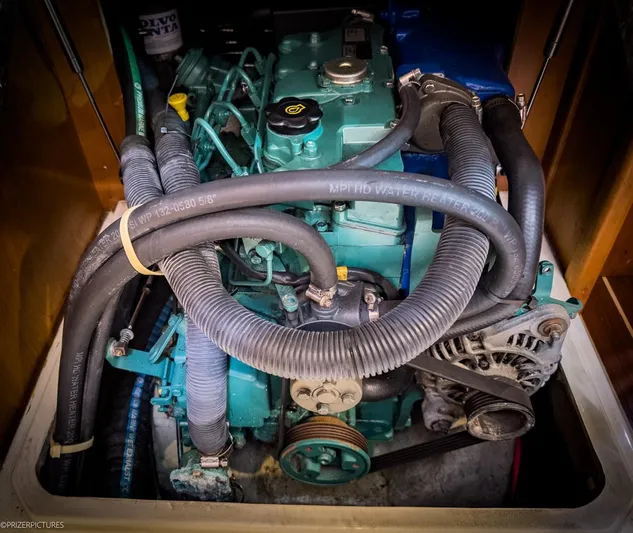 Pearl Yacht Photos Pics 