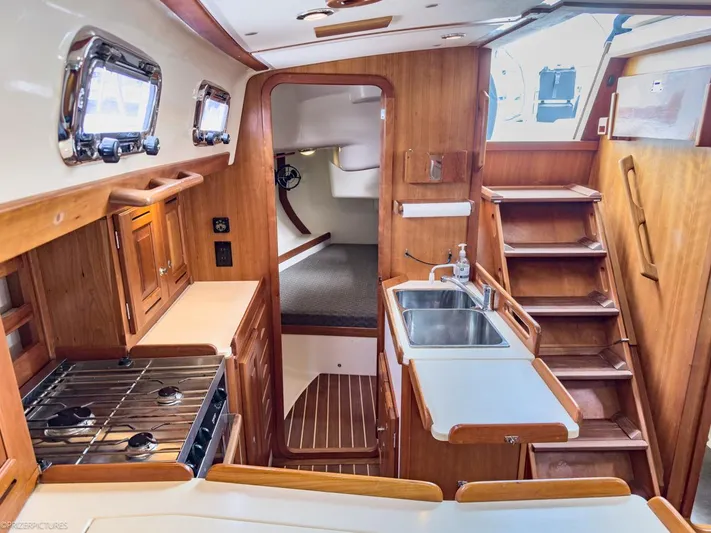 Pearl Yacht Photos Pics 