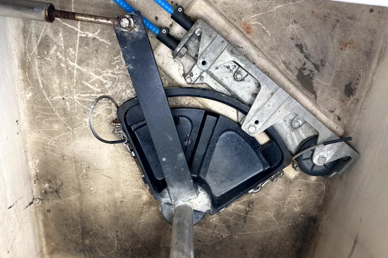 Serenity Yacht Photos Pics 2003 PDQ 36 Capella steering mechanism with metal and cable components.