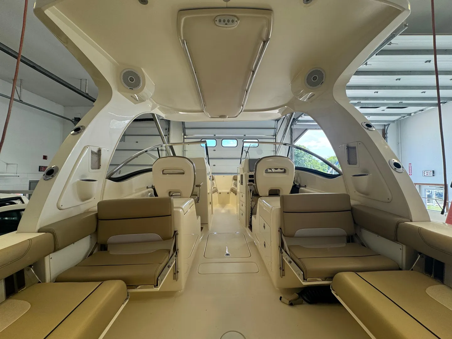 2014 Scout 275 Dorado Photo
