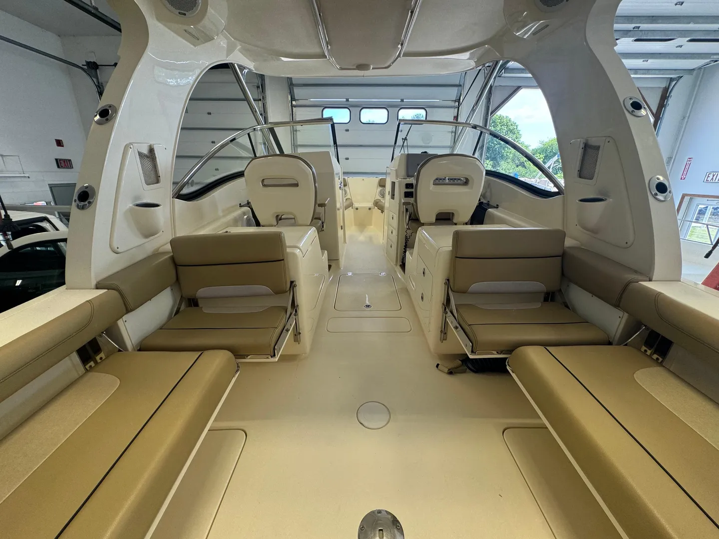 2014 Scout 275 Dorado Photo