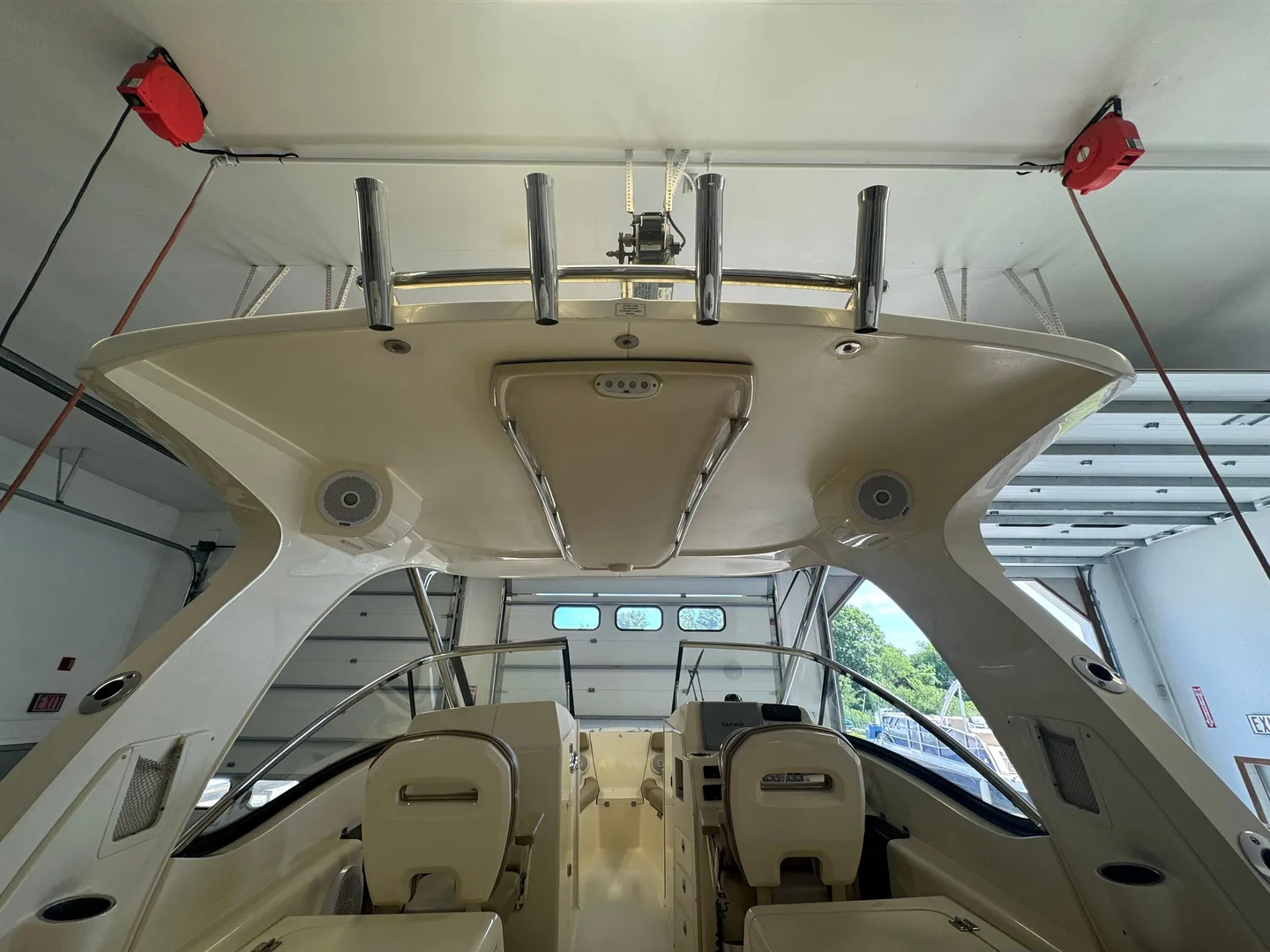 2014 Scout 275 Dorado Photo