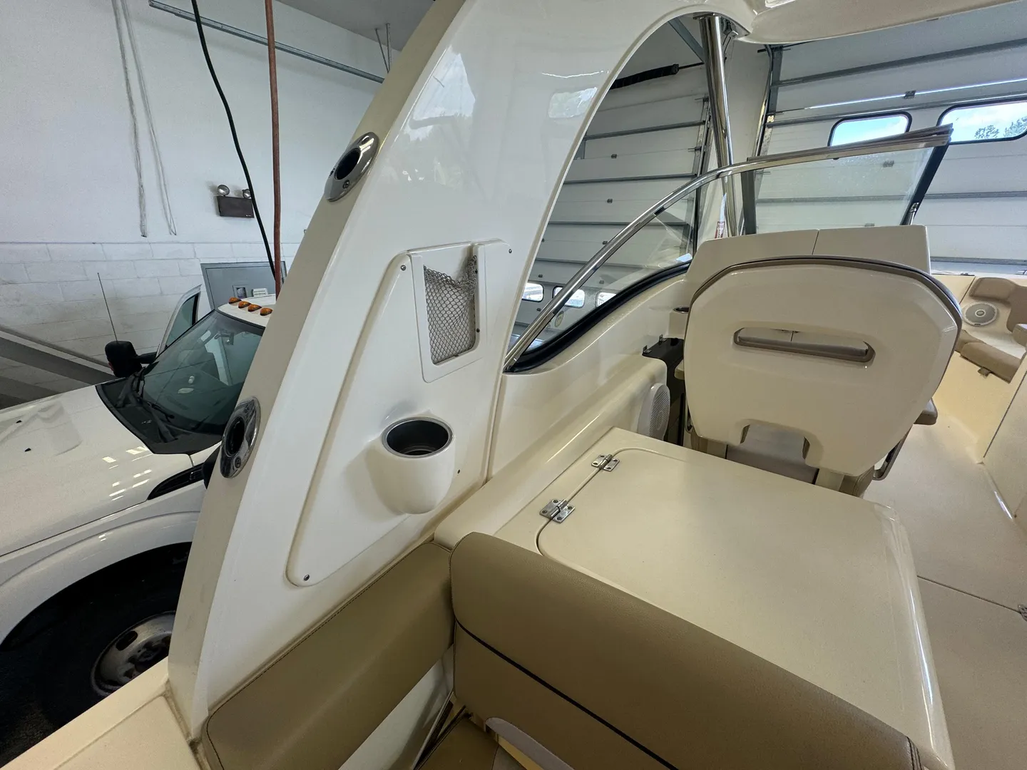 2014 Scout 275 Dorado Photo