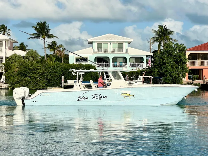 Lia Rose Yacht Photos Pics 