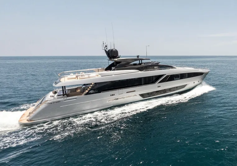 Chop Chop Yacht Photos Pics 