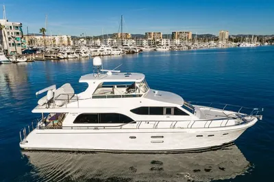 Hampton 620 Pilothouse