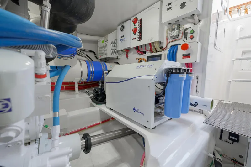 Time Away Yacht Photos Pics 