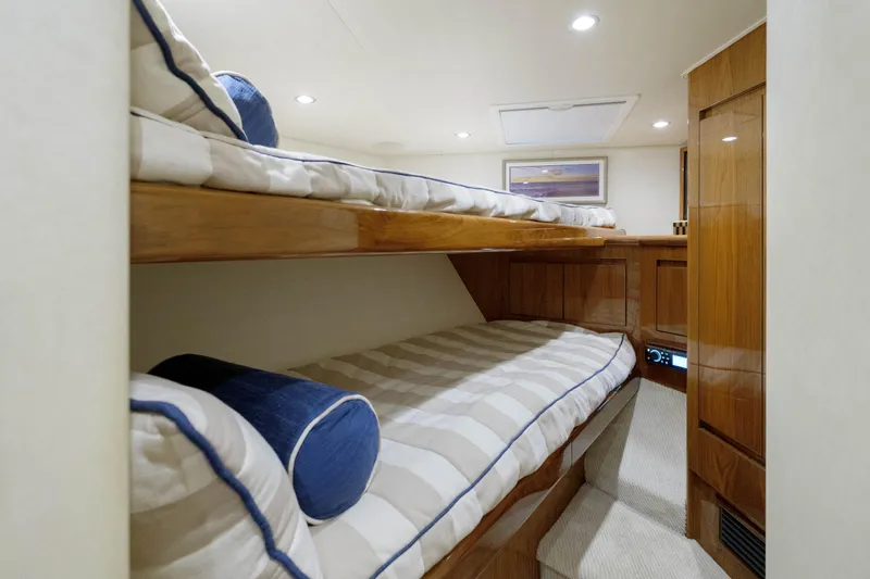 Time Away Yacht Photos Pics 