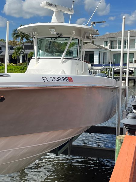 2010 Everglades 320 CC