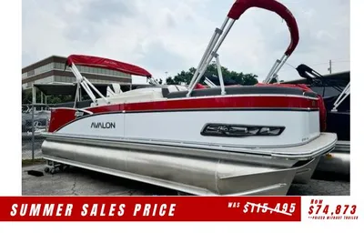 Avalon Catalina 23' Quad Lounger