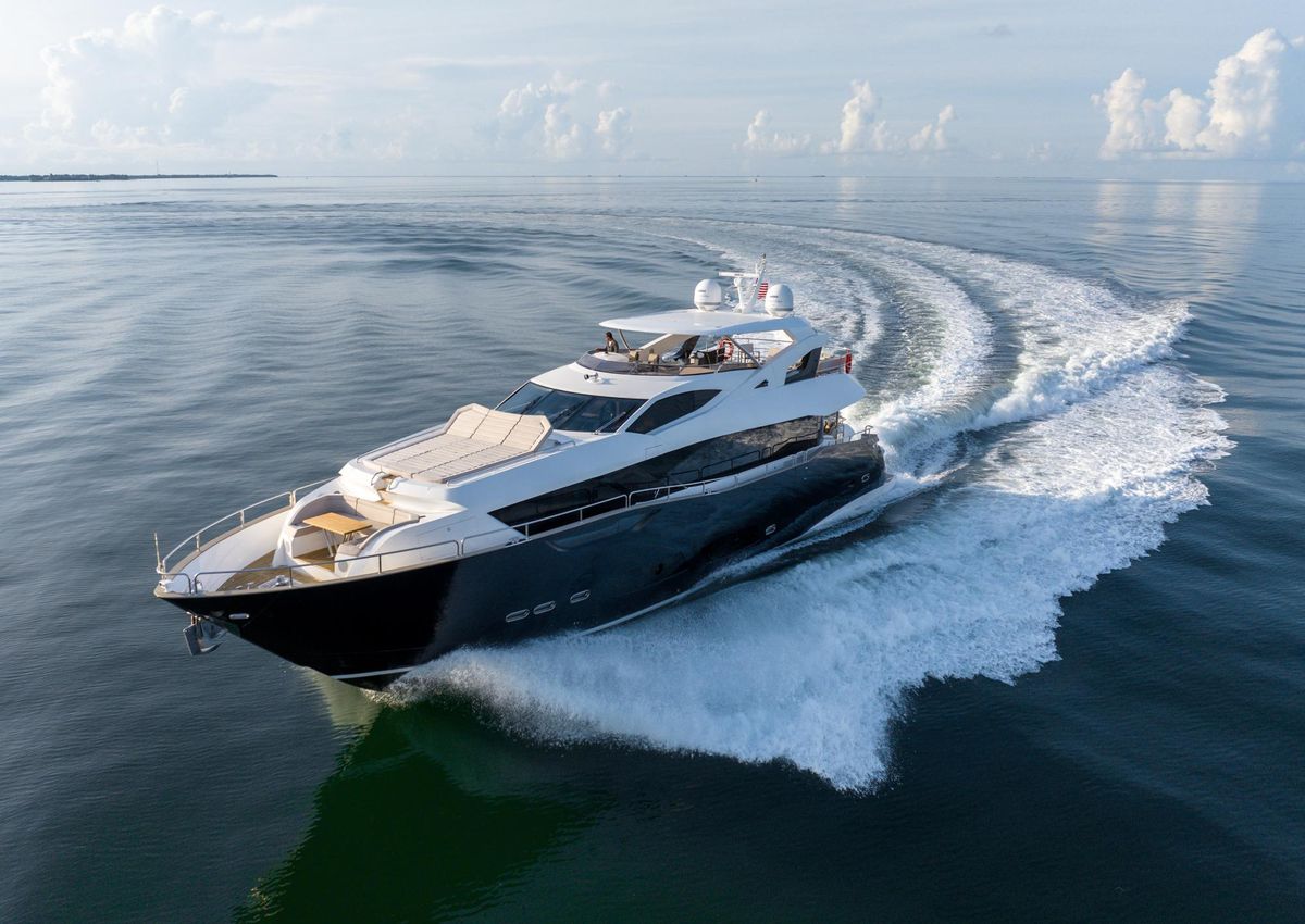 2021 Sunseeker 92 