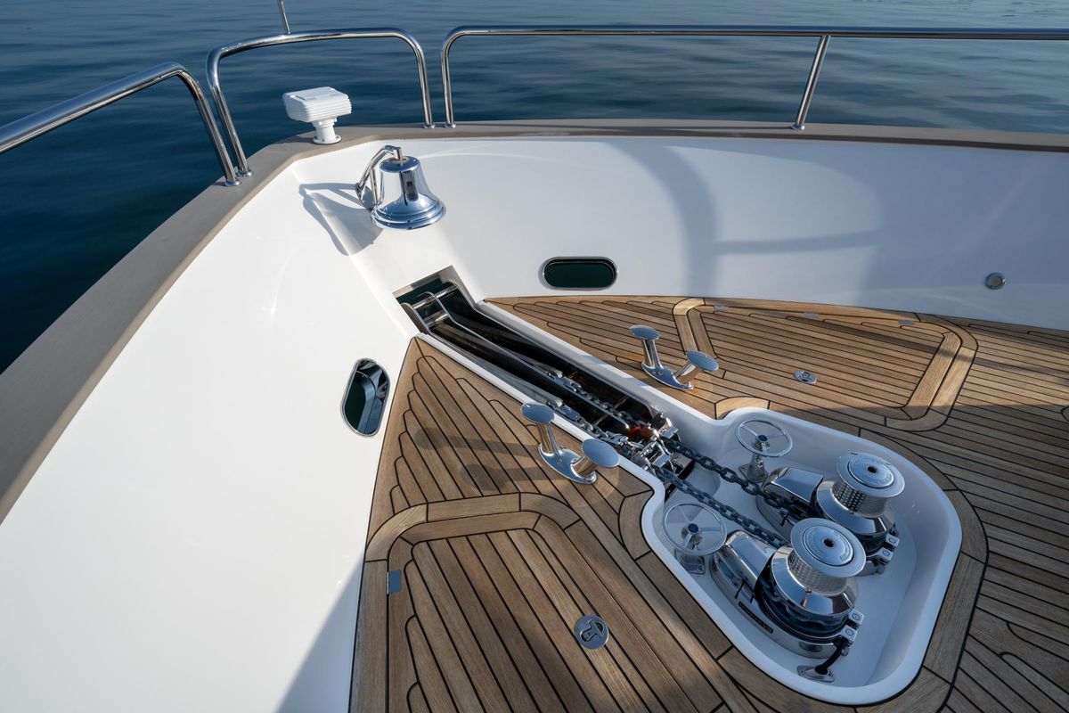 2021 Sunseeker 92 
