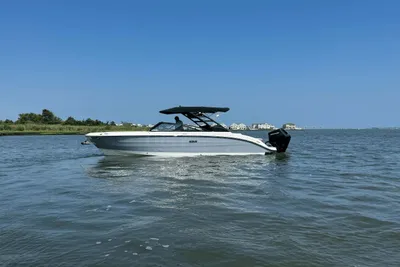 Sea Ray SDX 270 Outboard