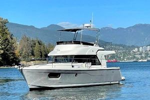 2019 Beneteau Swift Trawler 35