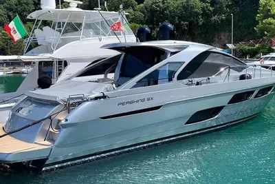Pershing 5x