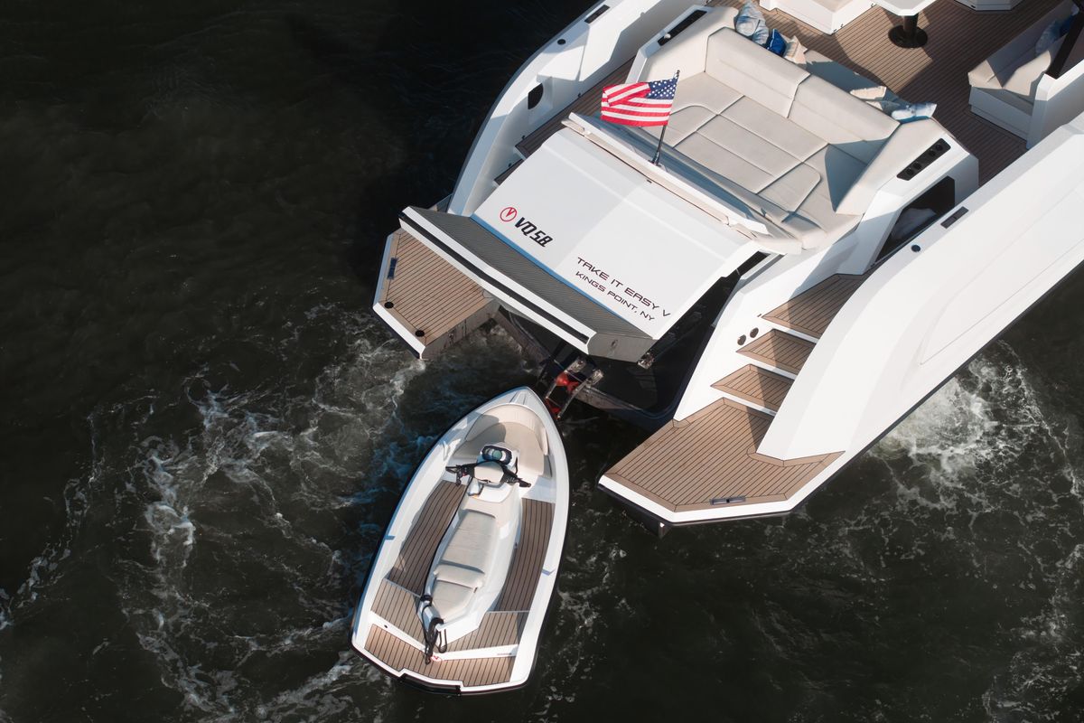 2022 Vanquish 58 