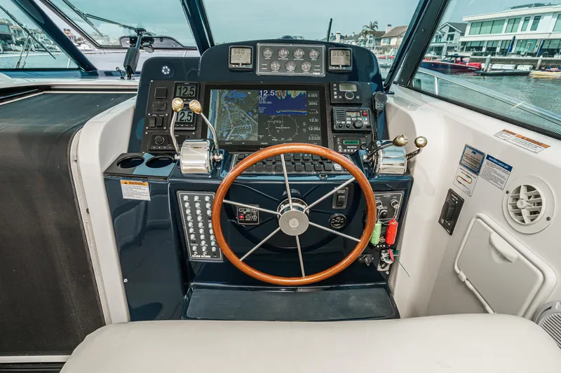 Midsommer Yacht Photos Pics 